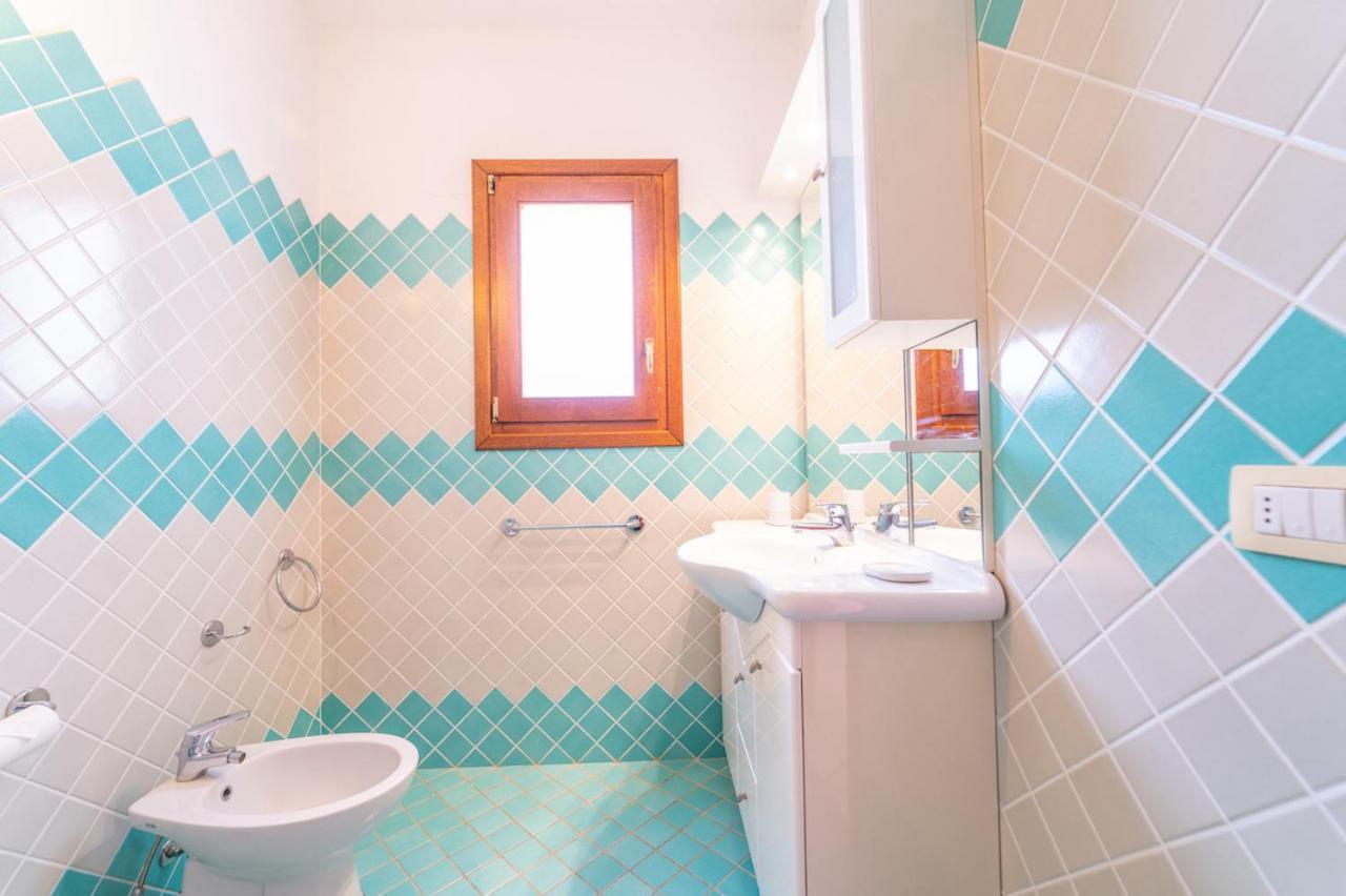 Citai San Teodoro Apartment Bagian luar foto